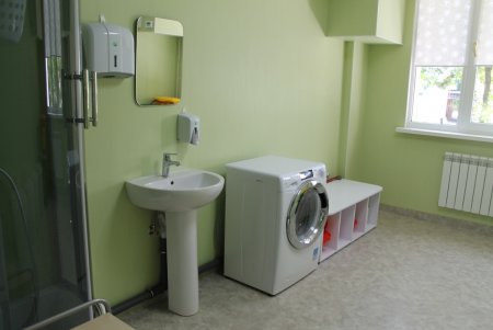 В детской больнице Суворовского района открыли обновленное отделение реанимации (фото)