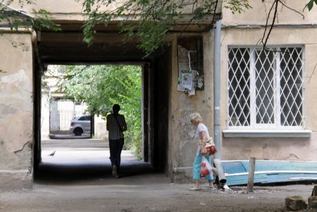 Двор с одиннадцатью выходами (фоторепортаж)