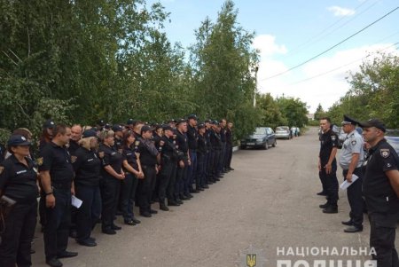 В охране общественного порядка во время выборов в Одесской области задействованы более пяти тысяч правоохранителей (фото, видео) 