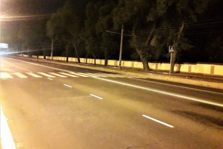На Люстдорфской дороге освежили дорожную разметку (фото)