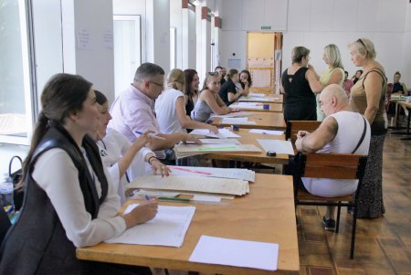 Как голосовали одесситы на выборах в Верховную Раду (фоторепортаж)