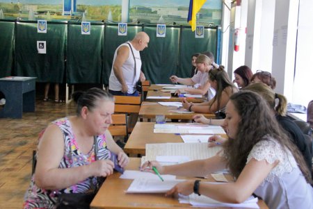 Как голосовали одесситы на выборах в Верховную Раду (фоторепортаж)