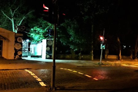 На Французском бульваре нанесли новую дорожную разметку (фото)