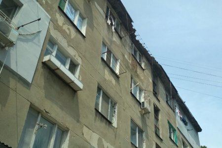 На Лузановской капитально ремонтируют кровлю дома по обращению жильцов (фото)