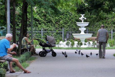 Благоустроенный сквер на 7-й станции Большого Фонтана (фоторепортаж)