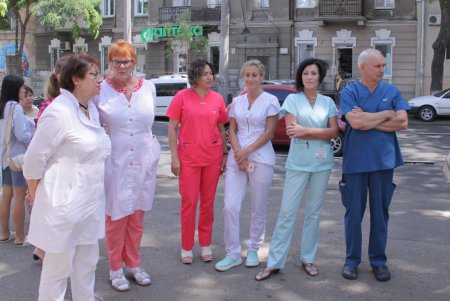 В роддоме №2 открыли 5-е городское «Окно жизни» (фоторепортаж)