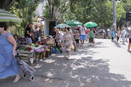 Стихийная торговля в Одессе (фоторепортаж)