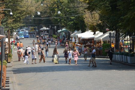 В центре Одессы больше не эксплуатируют животных (фоторепортаж)