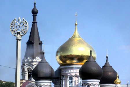 Курортный сезон: жeлезнодорожный вокзал «Одесса-Главная» (фоторепортаж)