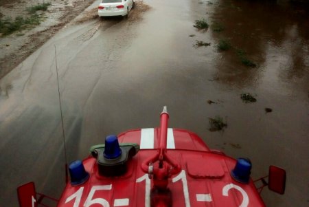 Дождевая вода затопила подвалы в центре Одессы и парализовала работу транспорта в Арцизском районе (фото)