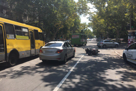 В ДТП на проспекте Шевченко пострадал ребенок (фото, обновлено)