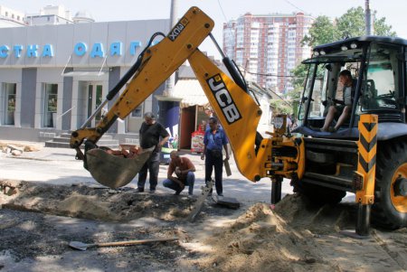 Канатная перекрыта: аварийные работы на коллекторе (фоторепортаж)