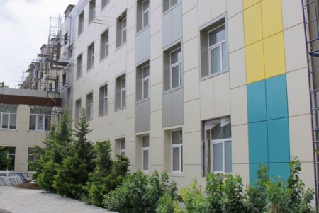 Крупнейшая школа на Большом Фонтане преобразится к началу учебного года (фоторепортаж)