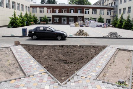 Крупнейшая школа на Большом Фонтане преобразится к началу учебного года (фоторепортаж)