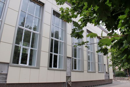 Крупнейшая школа на Большом Фонтане преобразится к началу учебного года (фоторепортаж)