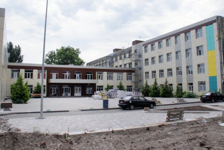Крупнейшая школа на Большом Фонтане преобразится к началу учебного года (фоторепортаж)