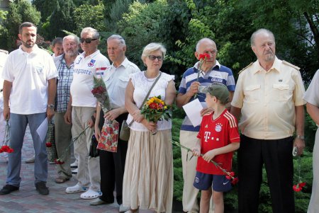В Одессе почтили память погибших моряков с атомной подводной лодки «Курск» (фоторепортаж)