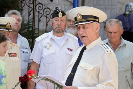 В Одессе почтили память погибших моряков с атомной подводной лодки «Курск» (фоторепортаж)