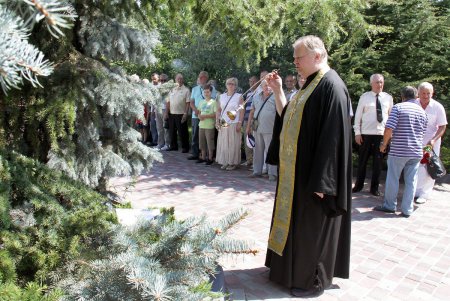 В Одессе почтили память погибших моряков с атомной подводной лодки «Курск» (фоторепортаж)