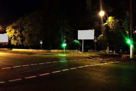 Возле школ на Молдаванке и Слободке обновлена дорожная разметка (фото)