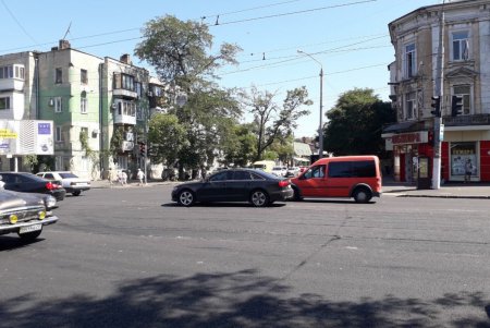 Движение на перекрестке Прохоровской и Мясоедовской восстановлено (фото)