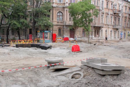 Реконструкция улицы Софиевской продолжается (фоторепортаж)