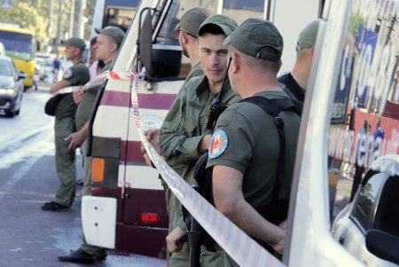 Смертельный пожар в гостинице «Токио-Стар»: утро после трагедии (фоторепортаж)