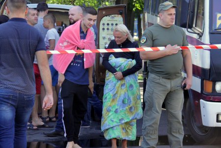 Смертельный пожар в гостинице «Токио-Стар»: утро после трагедии (фоторепортаж)