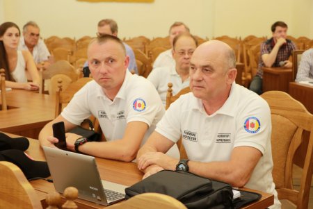 На улицы в историческом центре Одессы выходят наводить порядок инспекторы по парковкам (фото, видеокомментарий)