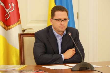 На улицы в историческом центре Одессы выходят наводить порядок инспекторы по парковкам (фото, видеокомментарий)
