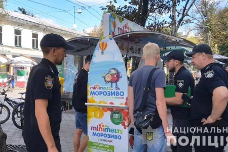 На Дерибасовской на нарушителей составили админпротоколы за незаконную эксплуатацию лошадей (фото)