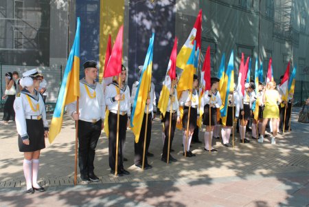 В Одессе отмечают День Государственного флага Украины (фоторепортаж)