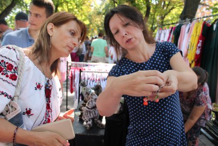 В Одессе отмечают День Государственного флага Украины (фоторепортаж)