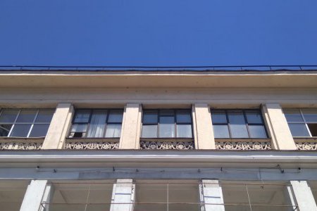 Незаконных рекламных вывесок в городе становится меньше (фото)