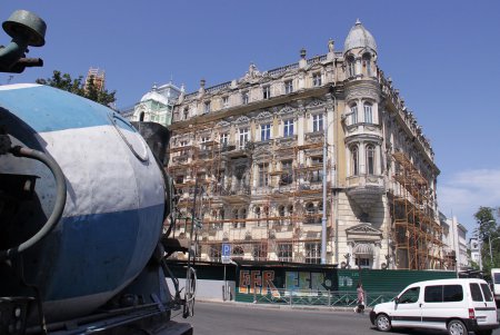 Реставраторы показали одесситам первые результаты своей работы по восстановлению Дома Руссова (фоторепортаж)