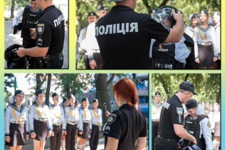 Селфи с полицейским: одесские правоохранители присоединились к всеукраинскому флешмобу (фото, видео)