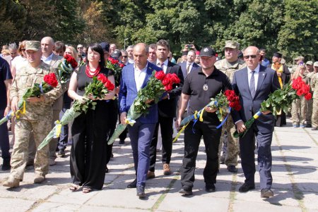 Память погибших защитников Украины почтили в Одессе (фоторепортаж)