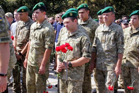 Память погибших защитников Украины почтили в Одессе (фоторепортаж)