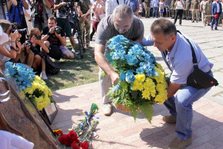 Память погибших защитников Украины почтили в Одессе (фоторепортаж)