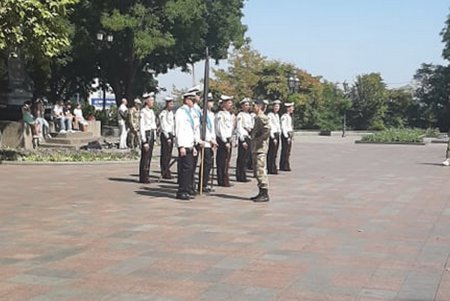 У здания Одесской мэрии проходит репетиция ко Дню города (фото, видео)