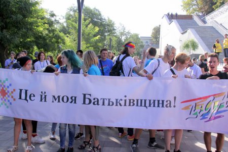 «Прайд-2019»: сотни человек вышли на Марш равенства в Одессе (фоторепортаж)