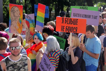 «Прайд-2019»: сотни человек вышли на Марш равенства в Одессе (фоторепортаж)