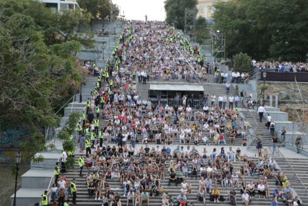 Гала-концерт на Потемкинской в честь Дня города (фоторепортаж)