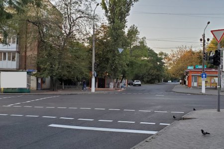 Разметку обновили на оживленных участках автомобильного движения (фото)