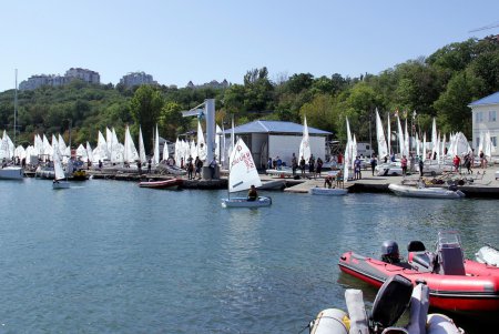 Чемпионат Украины по парусному спорту стартовал в Одессе (фоторепортаж)