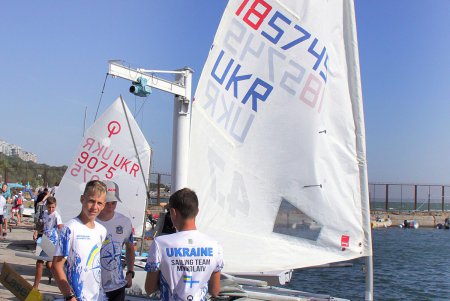 Чемпионат Украины по парусному спорту стартовал в Одессе (фоторепортаж)