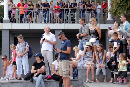 Вверх по Потемкинской лестнице: в центре Одессы устроили массовый забег (фоторепортаж)