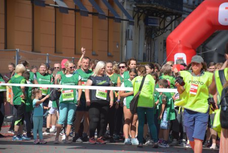 Одесса превратилась в трассу для бегунов (фоторепортаж)