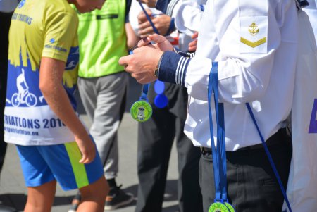 Одесса превратилась в трассу для бегунов (фоторепортаж)