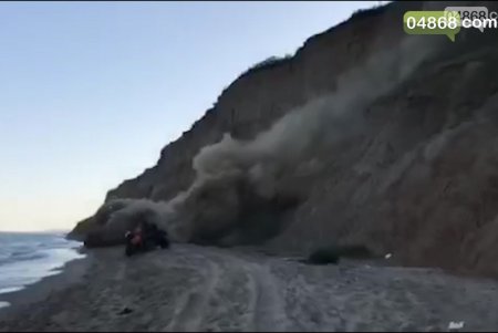 Масштабный оползень в районе Санжейки: чудом никто не пострадал (фото, видео)